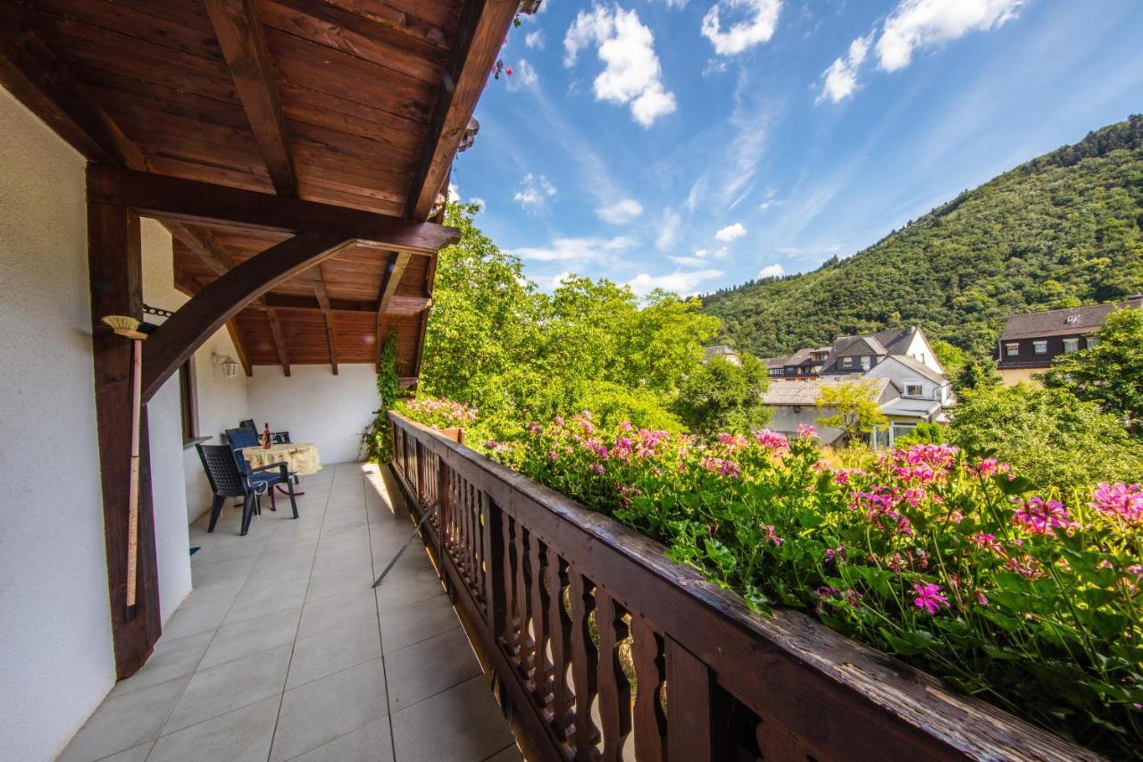 Hotel Ferienhaus "Anne" Und Weingut Willi Fett Ellenz-Poltersdorf Exteriér fotografie